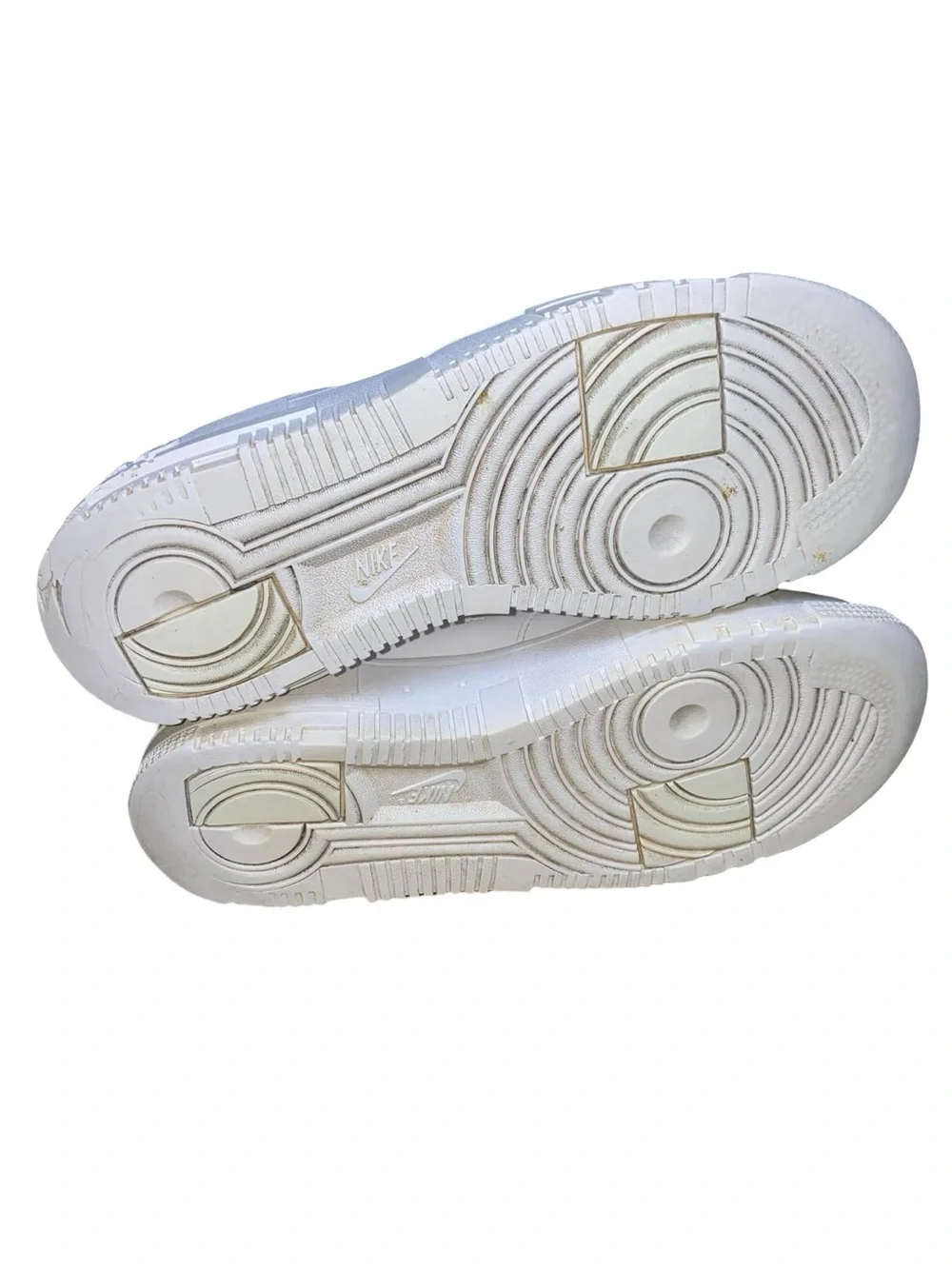 Nike Air Force 1 Low Pixel Triple White Women's Size 8 (CK6649-100)